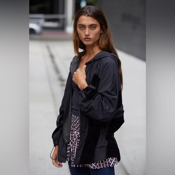 Free People Jackets & Blazers - Free People Movement Morning to Midnight Jacket Full Zip Windbreaker Size Medium